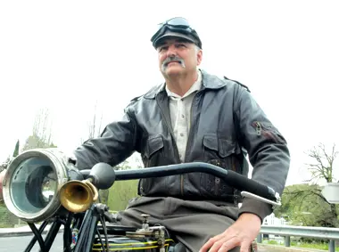 Warwick Wilton